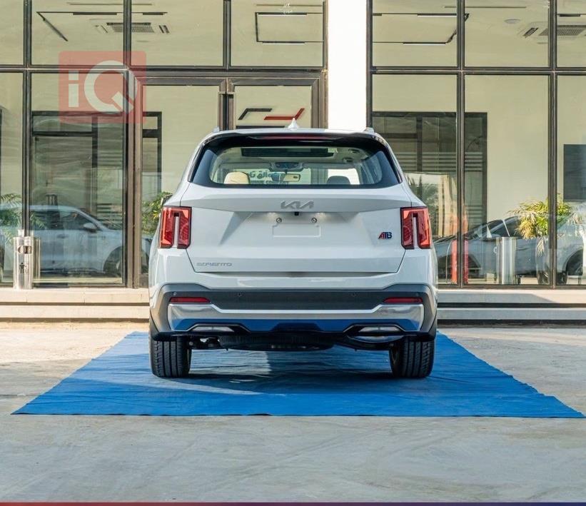 https://cdn.iqcars.io0ec7ca8f-25ef-4157-b49d-f8f5cb5e39ec_1.jpg